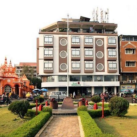 Hotel Satyaheera Mapusa Kültér fotó